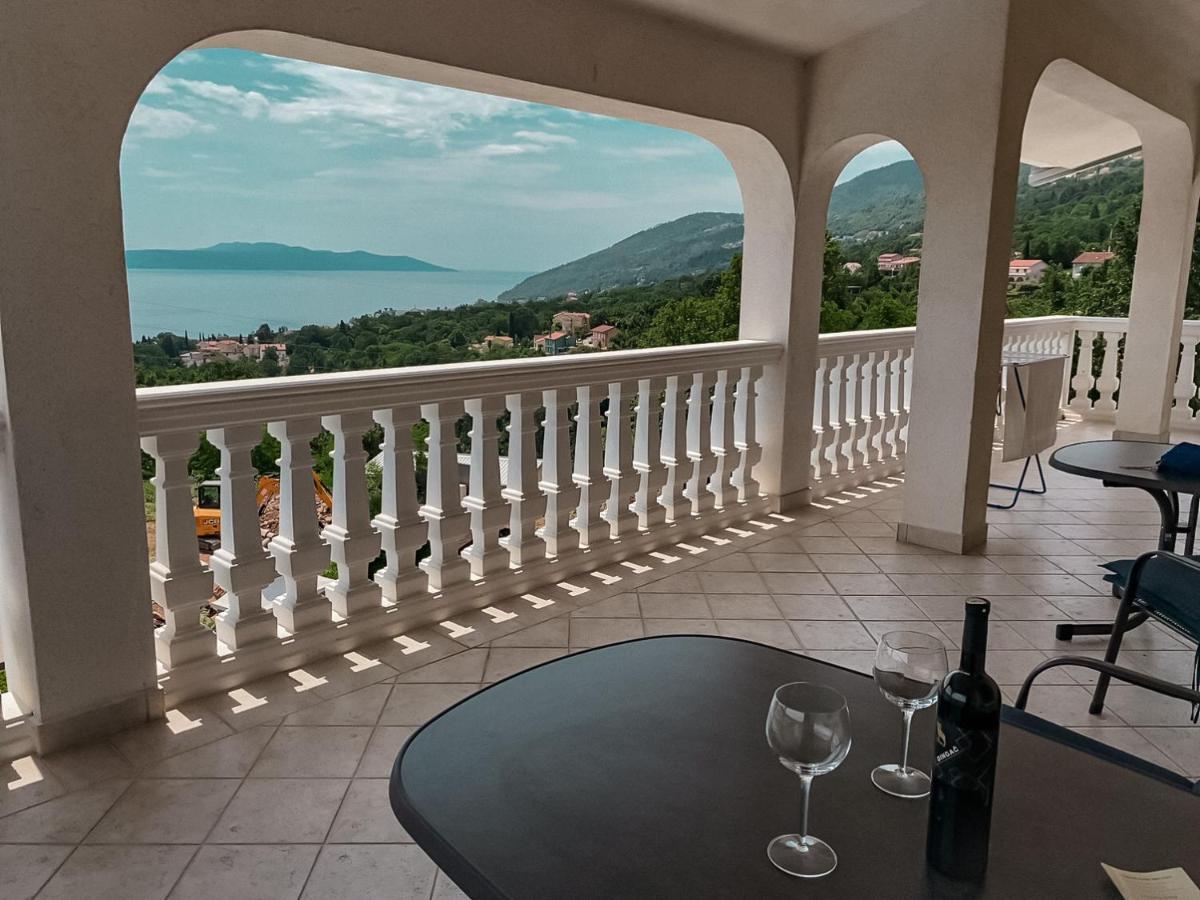 Apartments Villa Chiara Opatija Icici Ngoại thất bức ảnh